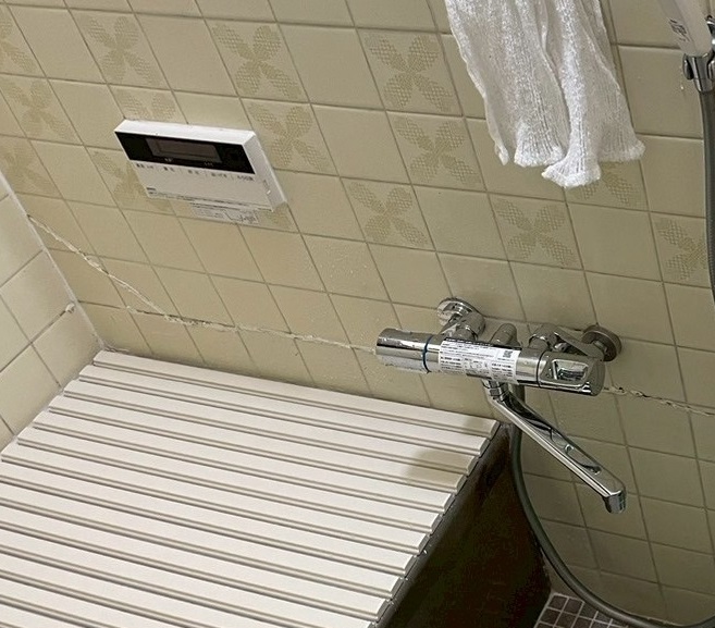 千葉市美浜区｜浴室サーモスタット水栓・洗面台混合水栓の交換施工事例の画像